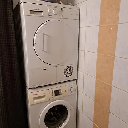 Little Mermaid, Pieni Merenneito 아파트